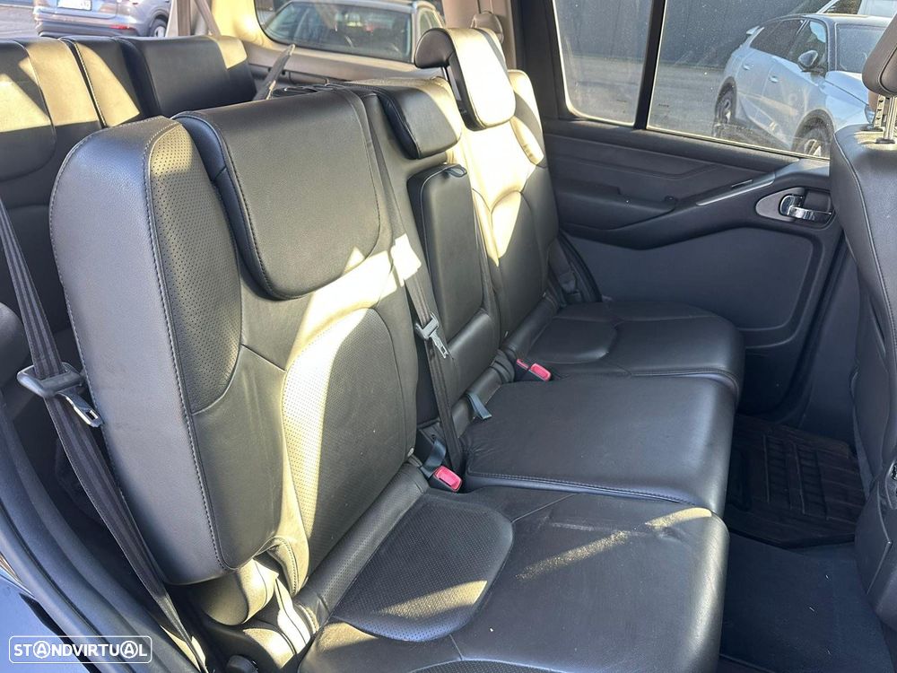 Nissan Pathfinder 2.5 dCi Aut. SE - 12
