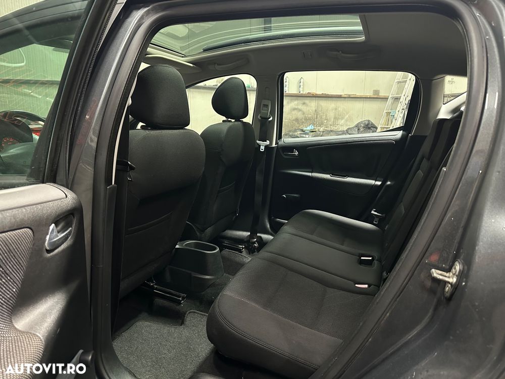 Peugeot 207 120 Premium - 7