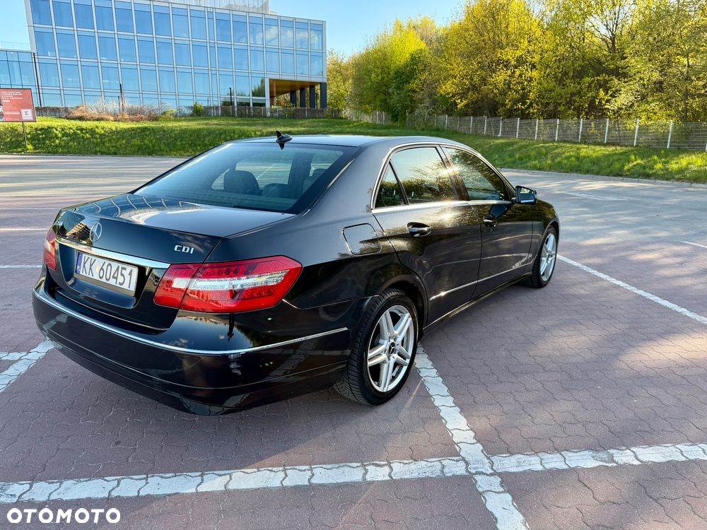 Mercedes-Benz Klasa E 250 CDI DPF BlueEFFICIENCY Automatik Avantgarde - 9