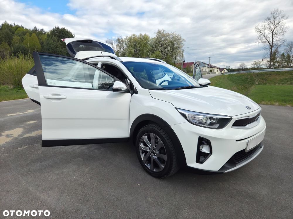 Kia Stonic 1.4 L - 24