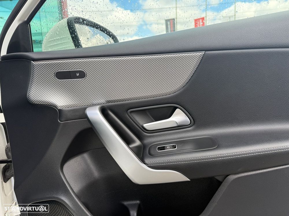 Mercedes-Benz A 180 7G-DCT Style - 7