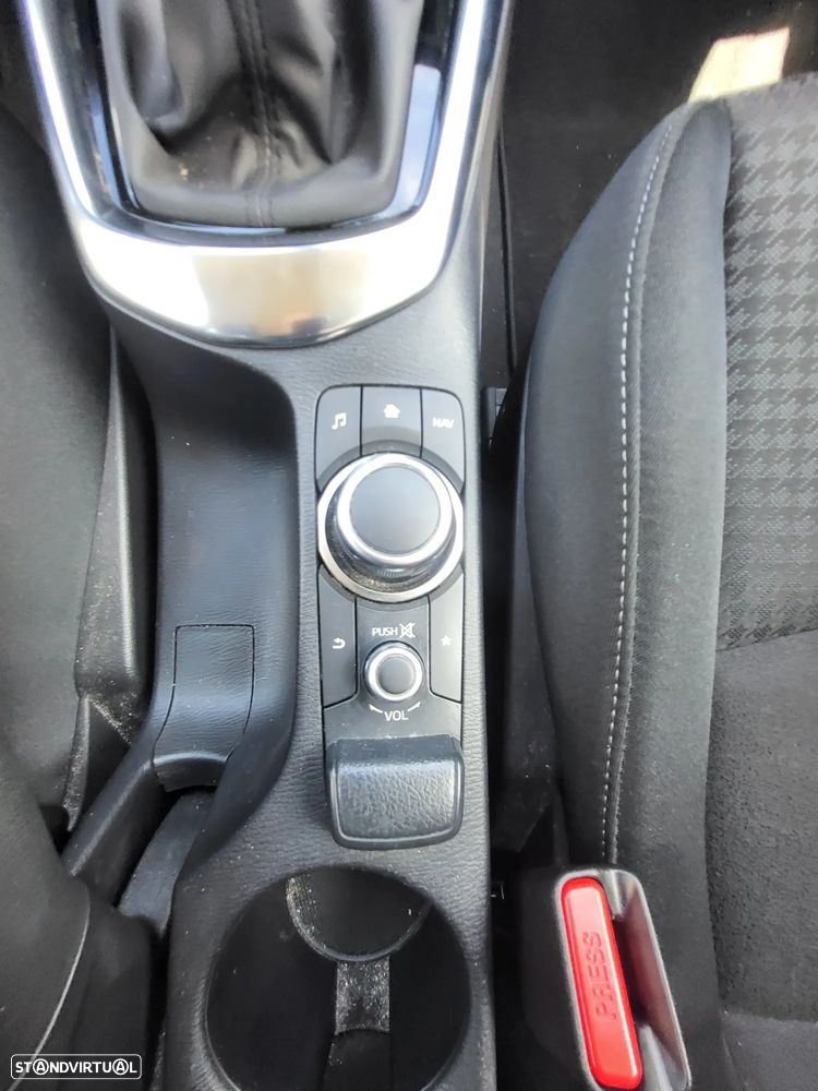 Mazda 2 1.5 Sky-G Advance Navi - 14