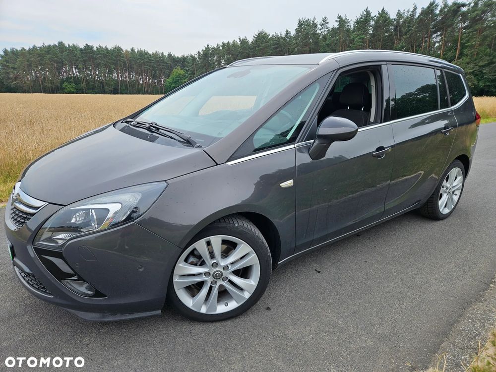 Opel Zafira 2.0 D (CDTI ecoFLEX) Start/Stop Active - 4