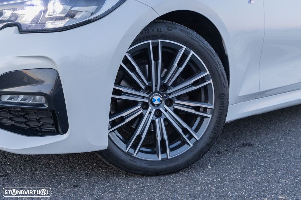 BMW 320 i Touring Aut. M Sport - 20