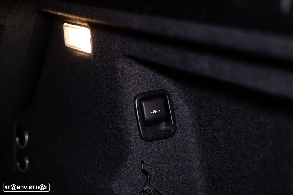 BMW X1 16 d sDrive Line Sport Auto - 9