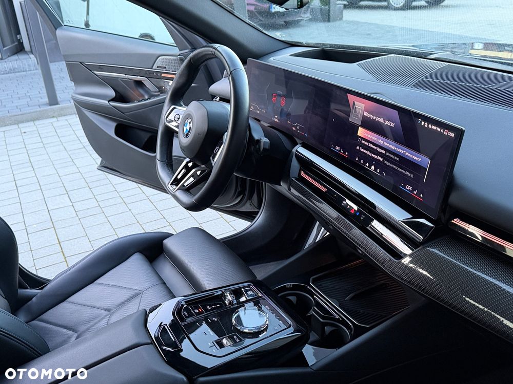 BMW Seria 5 520d xDrive mHEV M Sport - 13