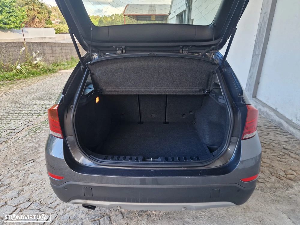 BMW X1 18 d xDrive xLine - 13