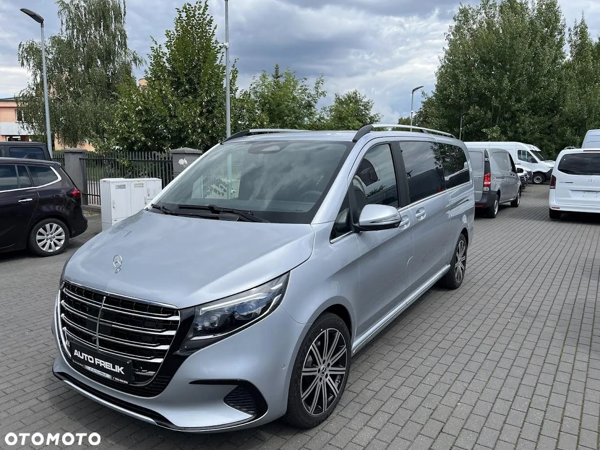 Mercedes-Benz Klasa V 300 d 4-Matic 9G-Tronic Exclusive (d³ugi) - 3