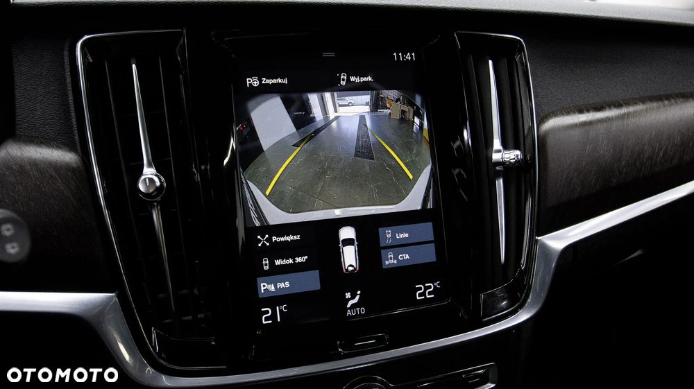 Volvo V90 Cross Country D4 SCR AWD Pro - 28