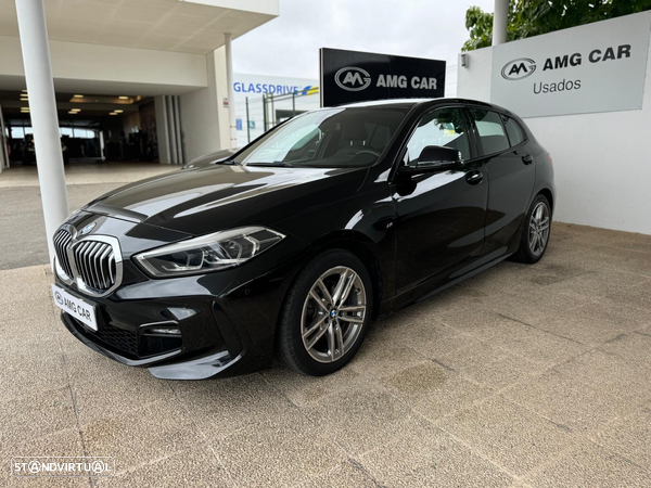 BMW 118 i Pack Desportivo M Auto