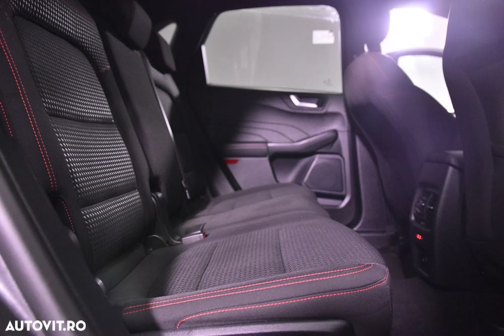 Ford Kuga - 13