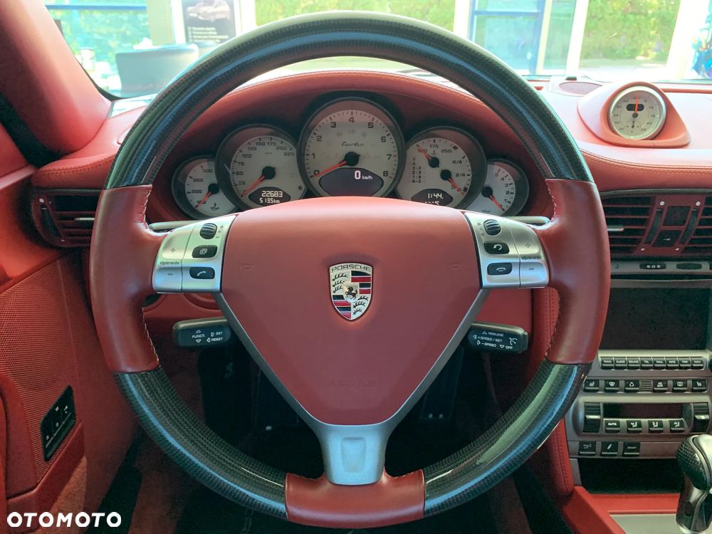 Porsche 911 - 12