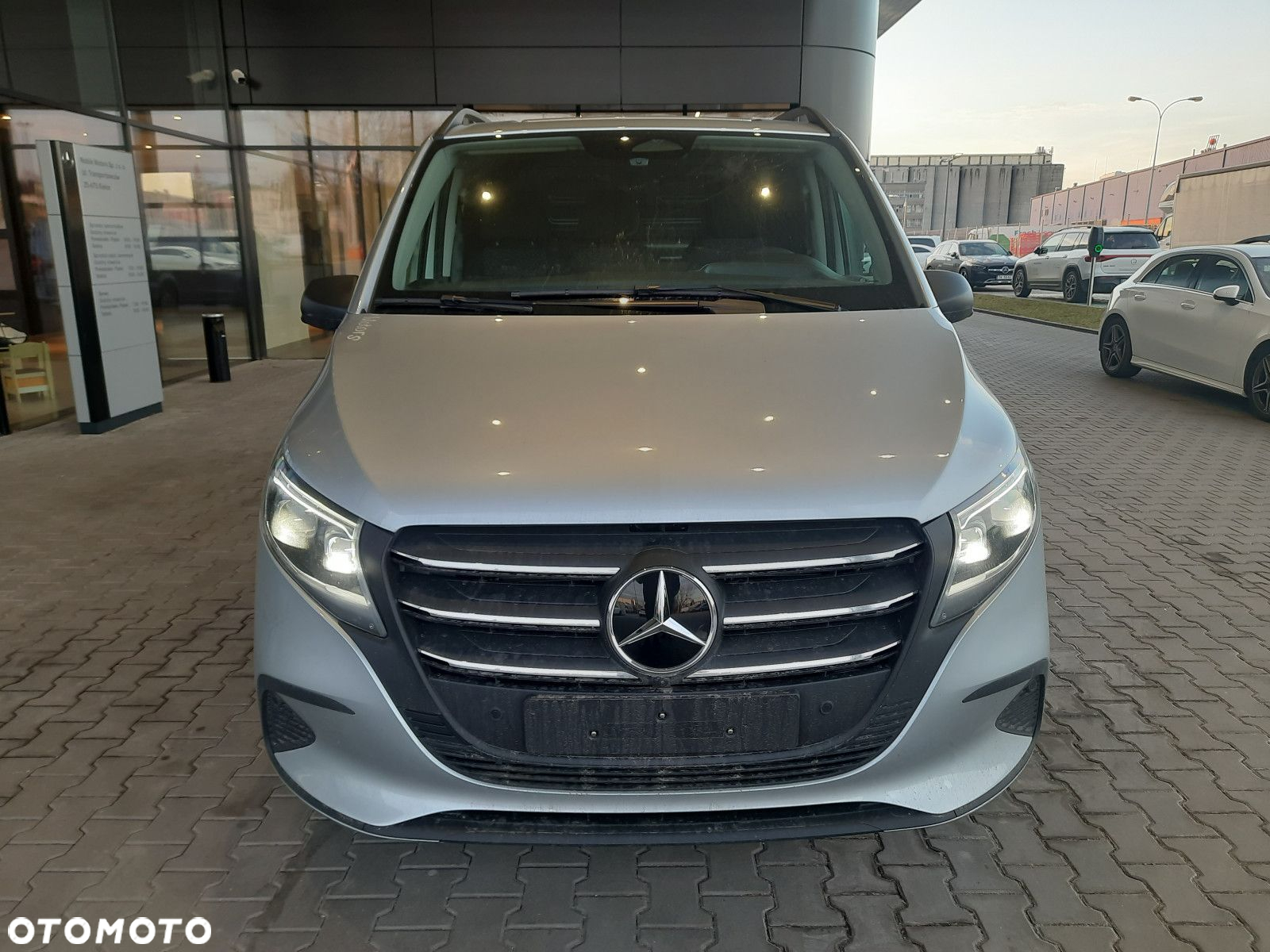 Mercedes-Benz vito 119 CDI KA OM654 - 2