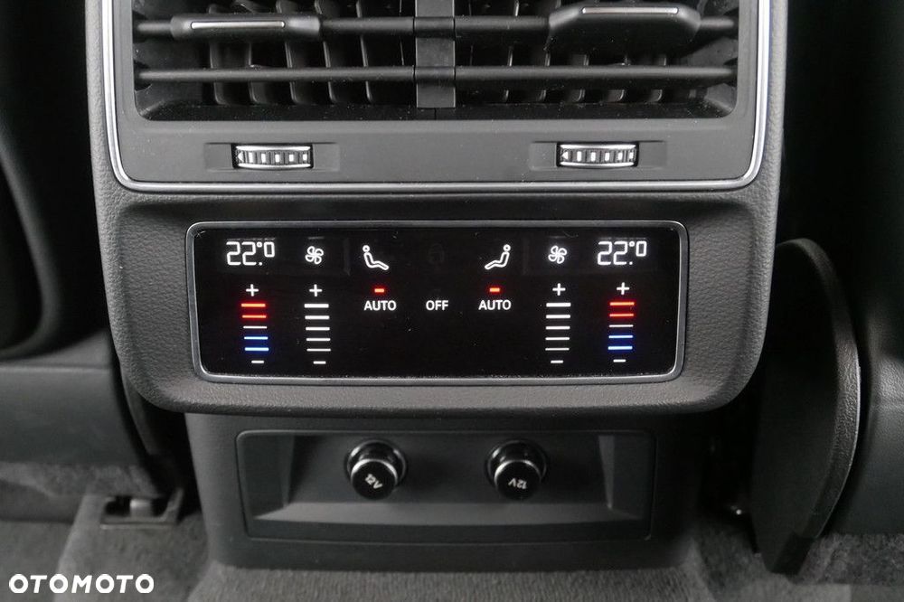 Audi Q7 - 30