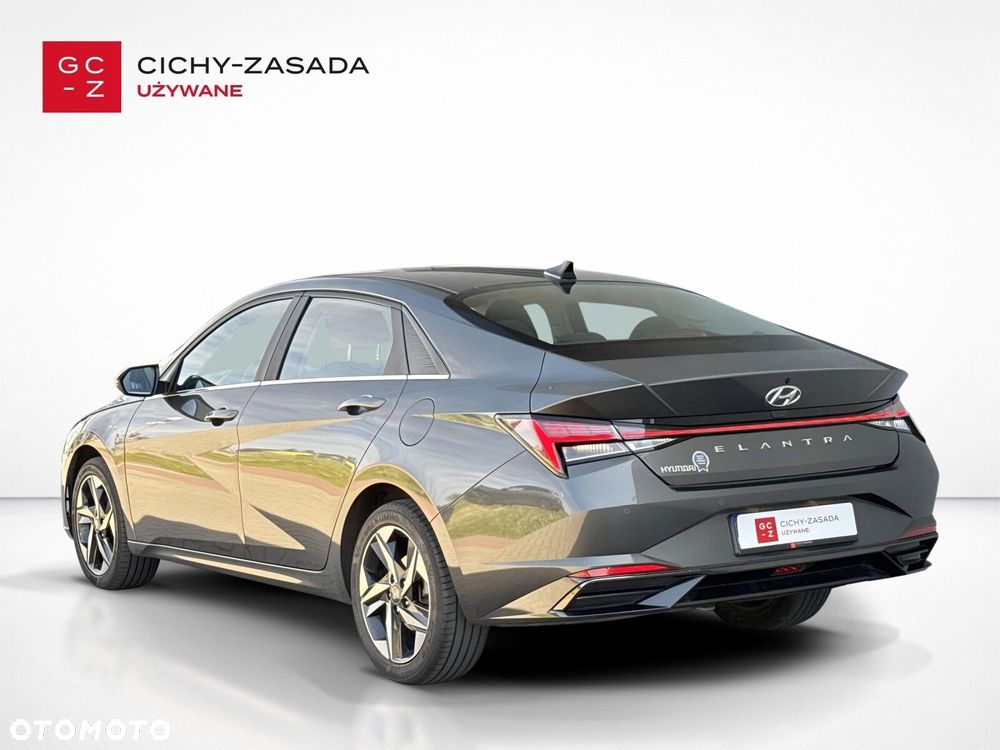 Hyundai Elantra 1.6 Smart - 7