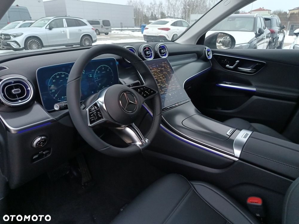 Mercedes-Benz GLC - 9