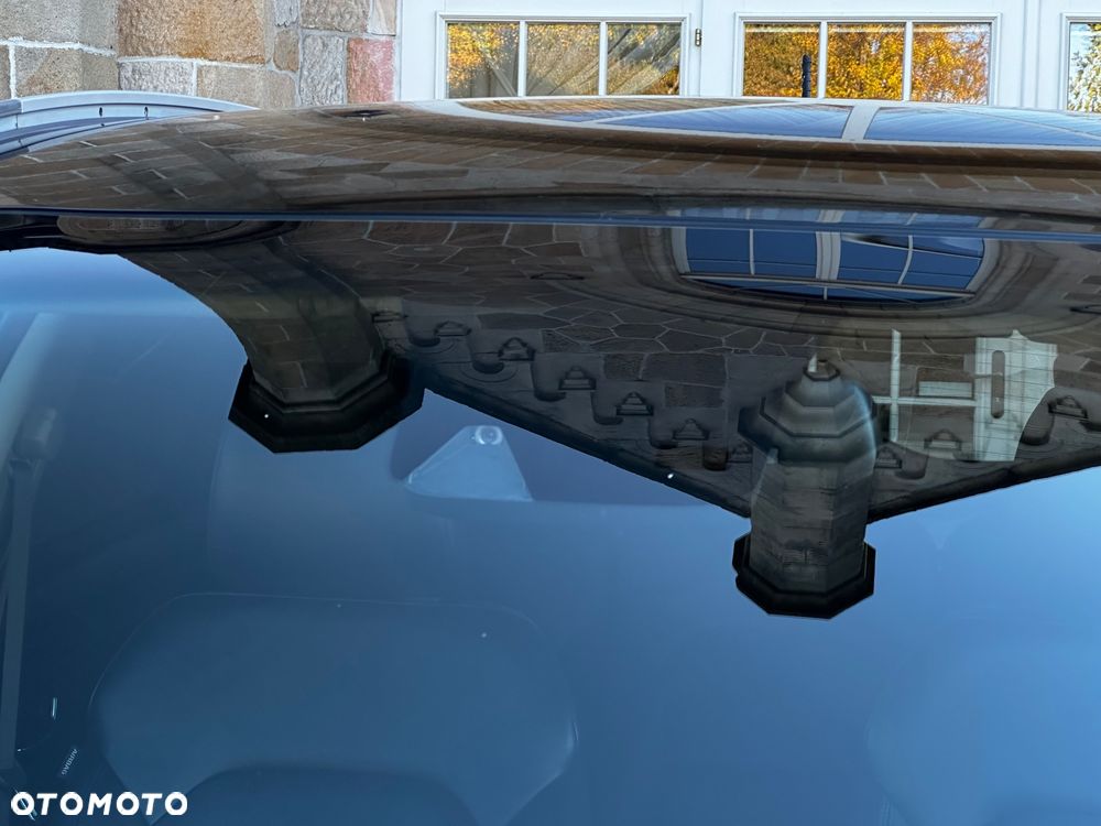 Kia Carens 1.7 CRDi L - 34