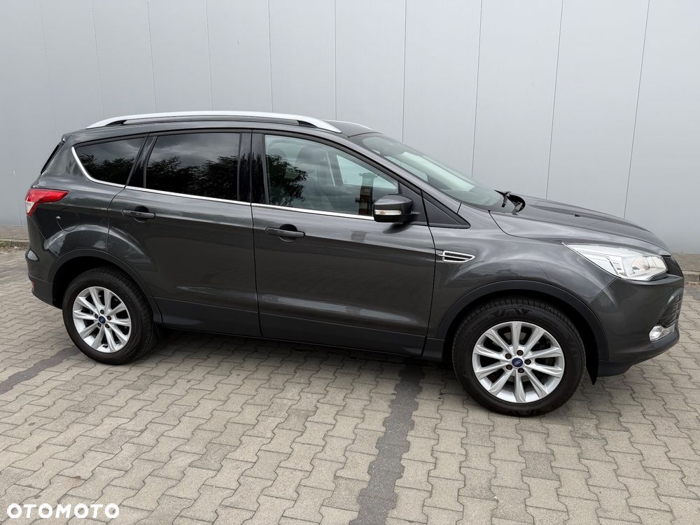 Ford Kuga 1.5 EcoBoost 2x4 Titanium - 11