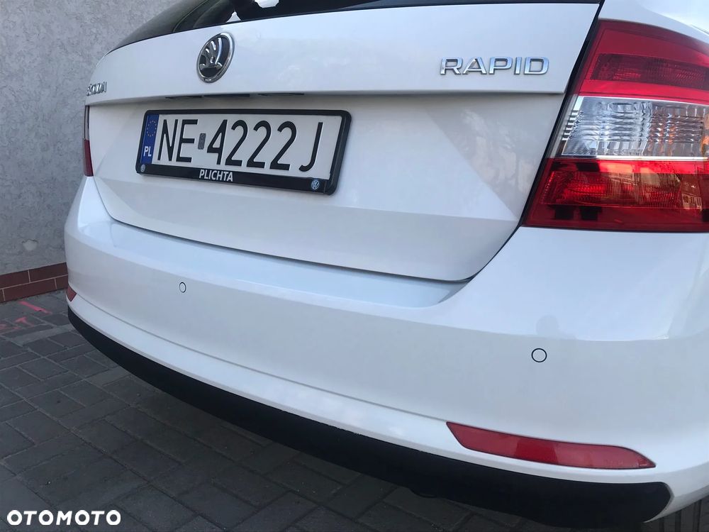 Skoda RAPID 1.2 TSI Edition - 9