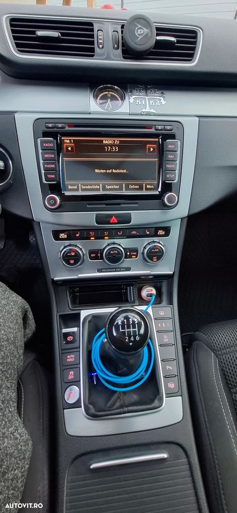 Volkswagen Passat CC - 28