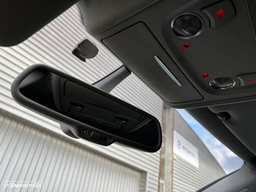 Audi A4 Avant 2.0 TDI S-line - 41