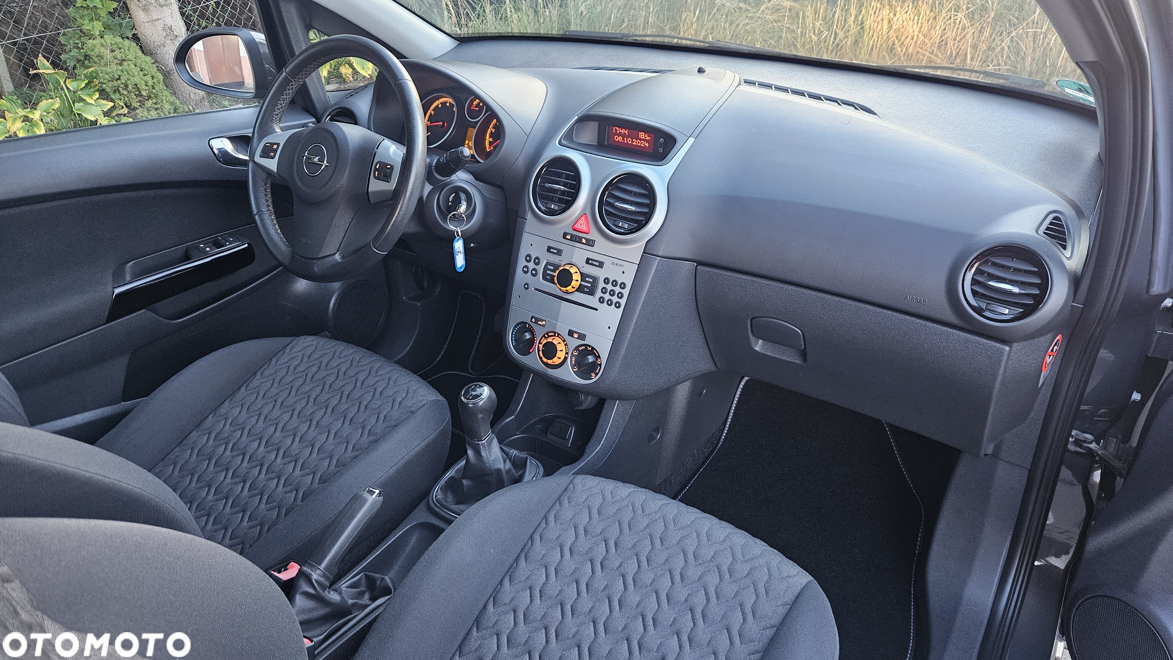 Opel Corsa - 14