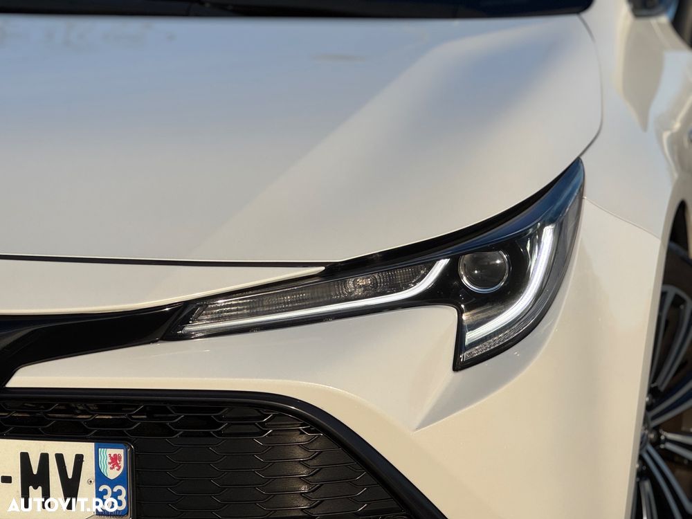 Toyota Corolla 1.8 HSD Exclusive interior Gri - 9