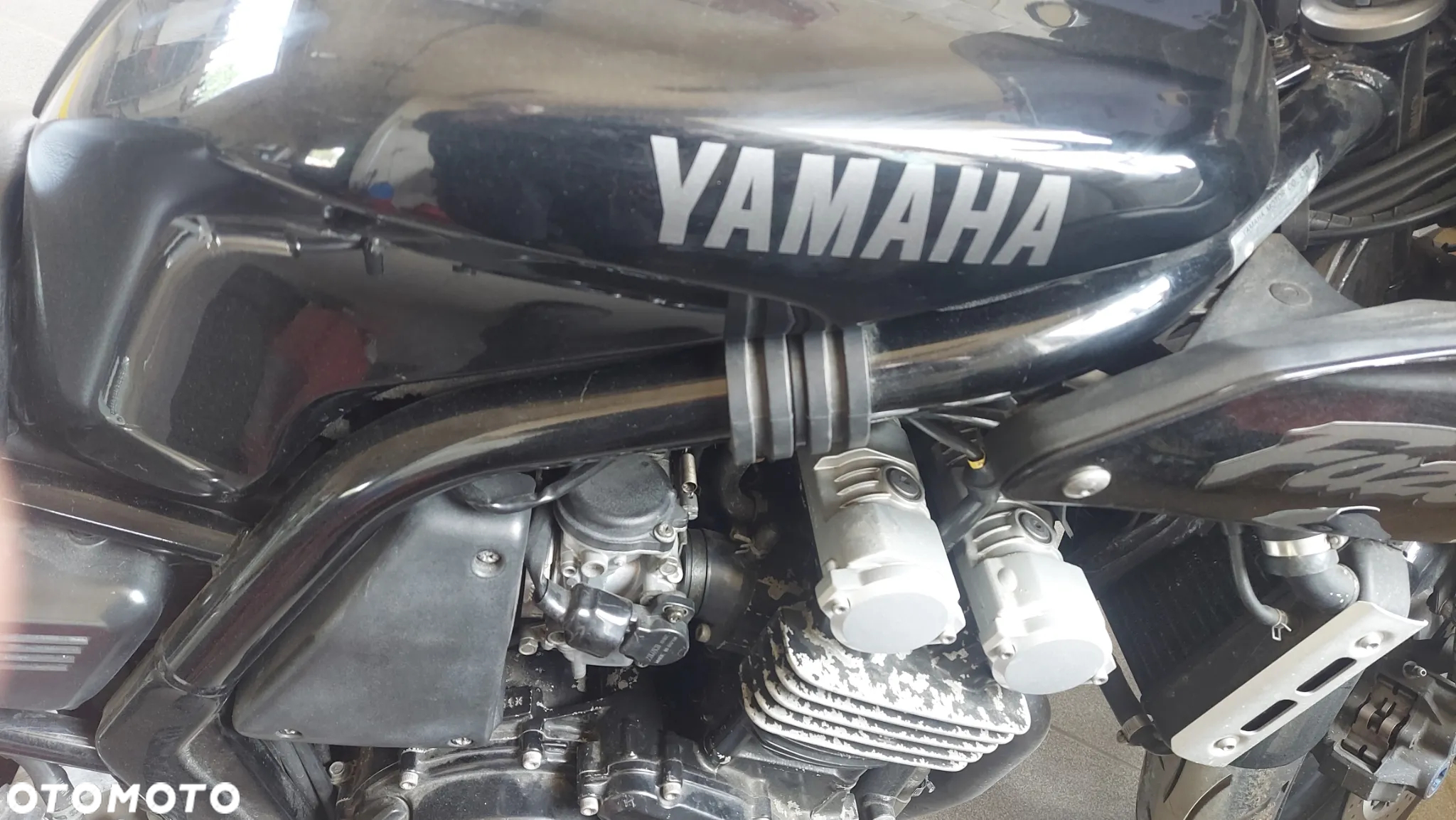 Yamaha FZ - 9