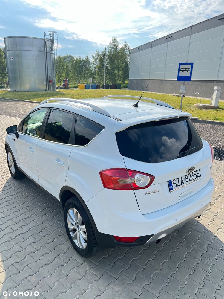 Ford Kuga 2.0 TDCi 4x4 Titanium - 12
