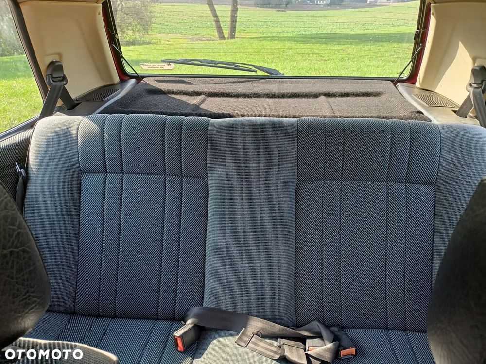 Volkswagen Golf 1.3 - 10