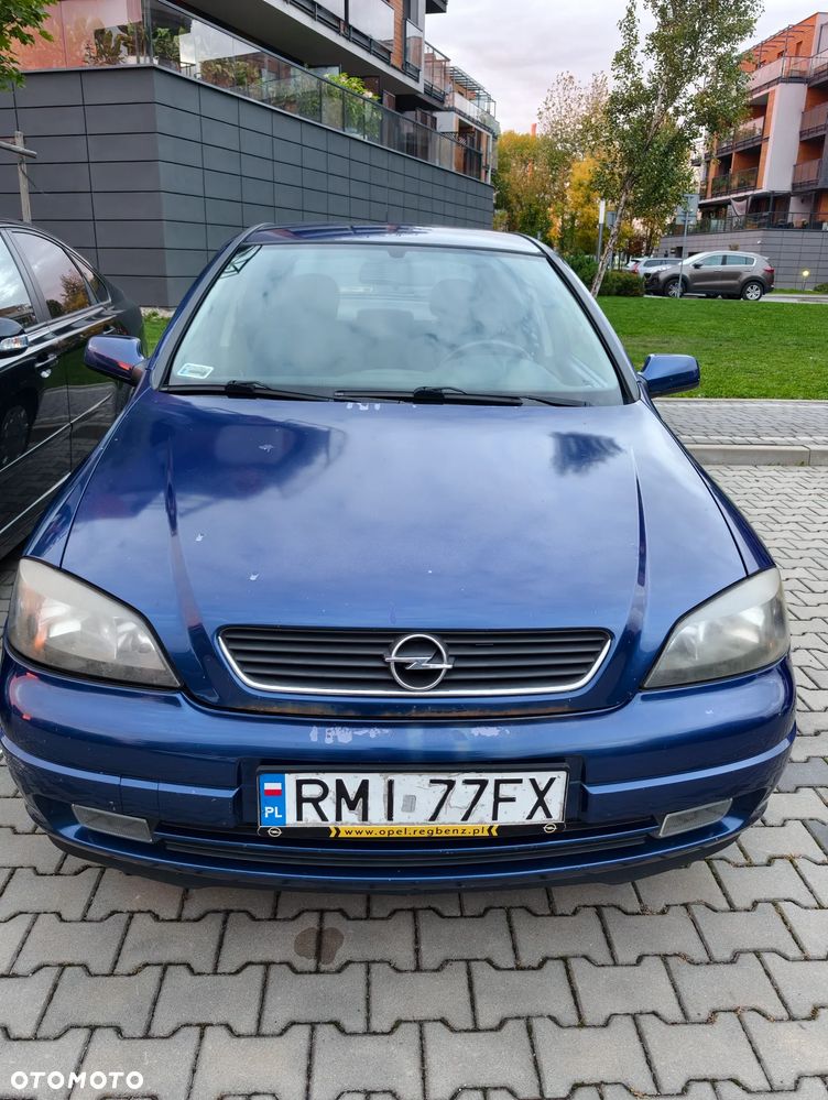 Opel Astra - 18