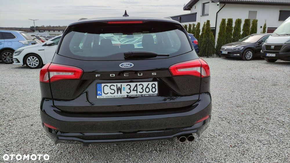 Ford Focus 1.5 EcoBlue Start-Stopp-System ST-LINE DESIGN - 14