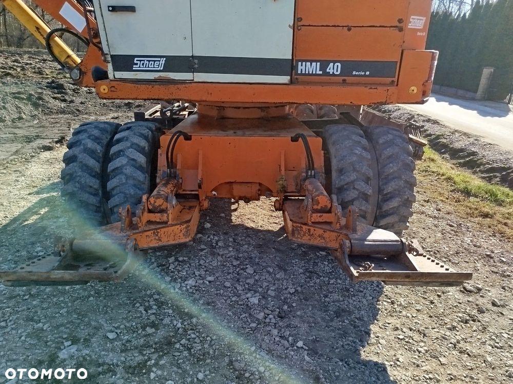 Schaeff HML40 - 12