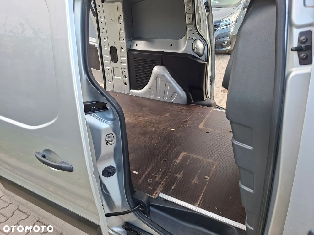 Citroën Berlingo Multispace BlueHDi 100 FEEL - 8