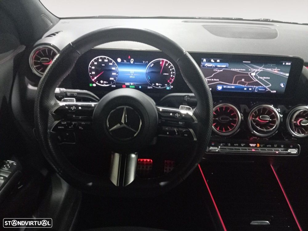 Mercedes-Benz GLA 250 e - 11