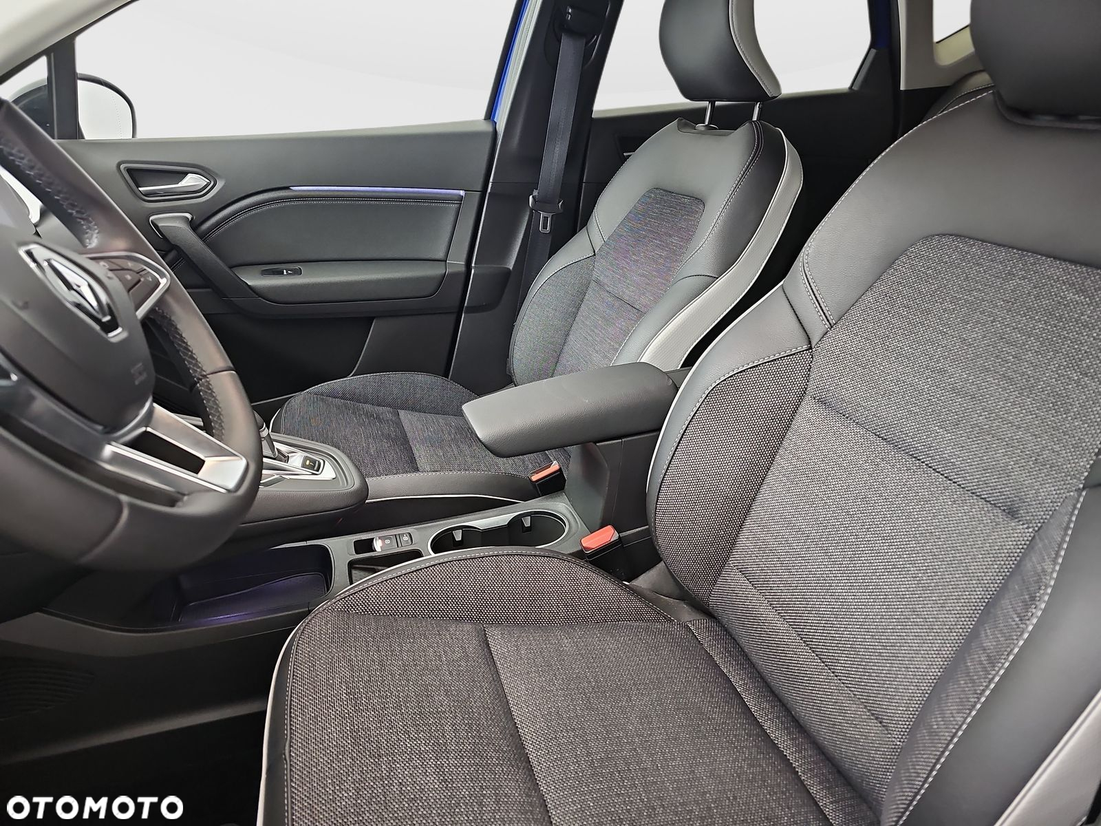 Renault Captur - 10