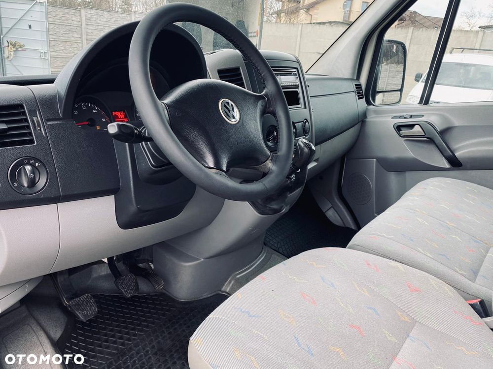 Volkswagen CRAFTER - 13