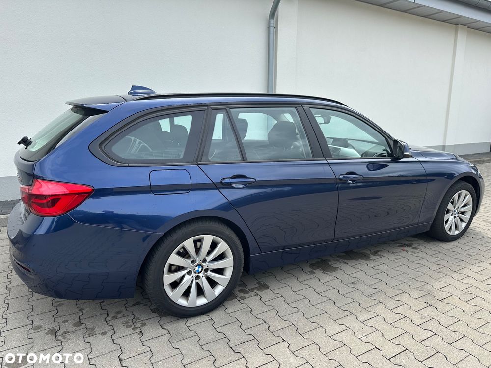 BMW Seria 3 320d Advantage sport - 12
