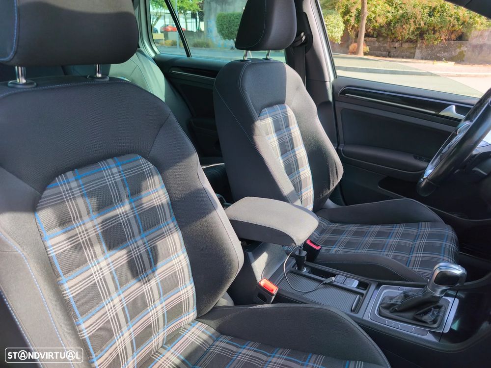 VW Golf 1.4 GTE Plug-in - 5
