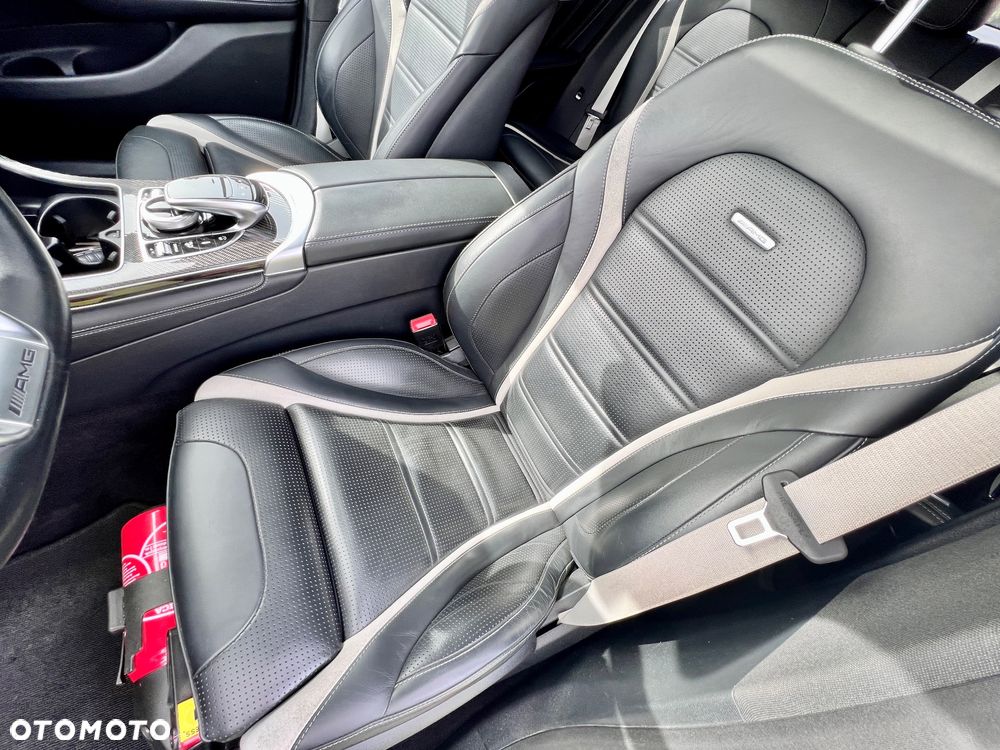 Mercedes-Benz GLC AMG 63 S 4-Matic+ - 24