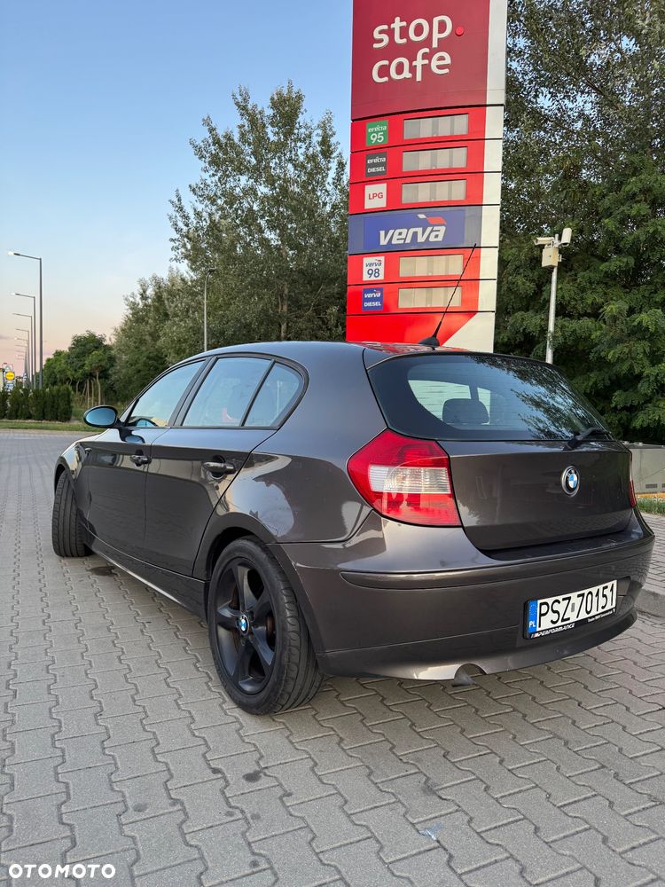 BMW Seria 1 118d - 3
