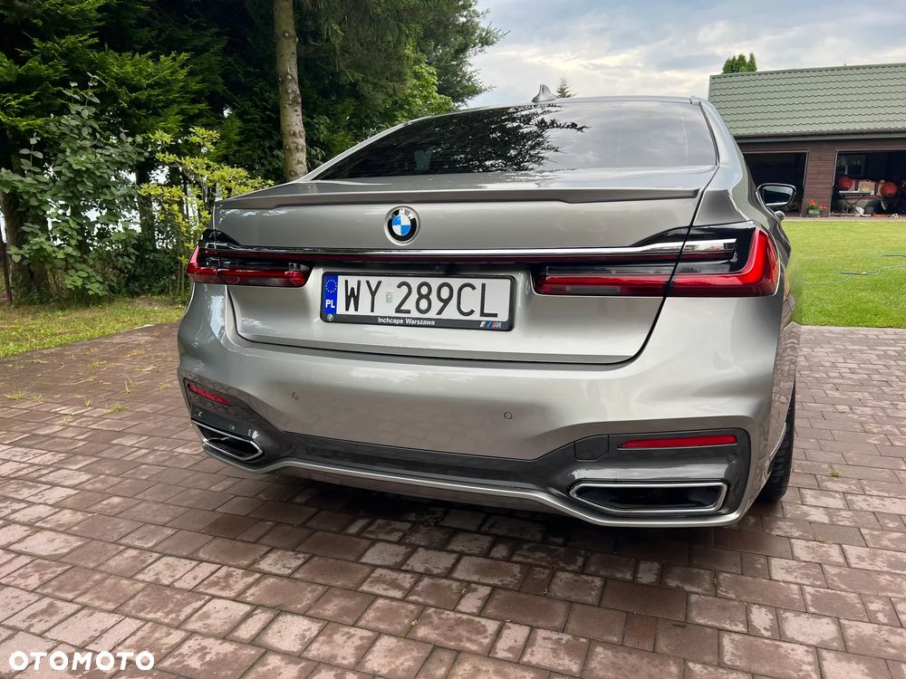 BMW Seria 7 740d xDrive mHEV sport - 17