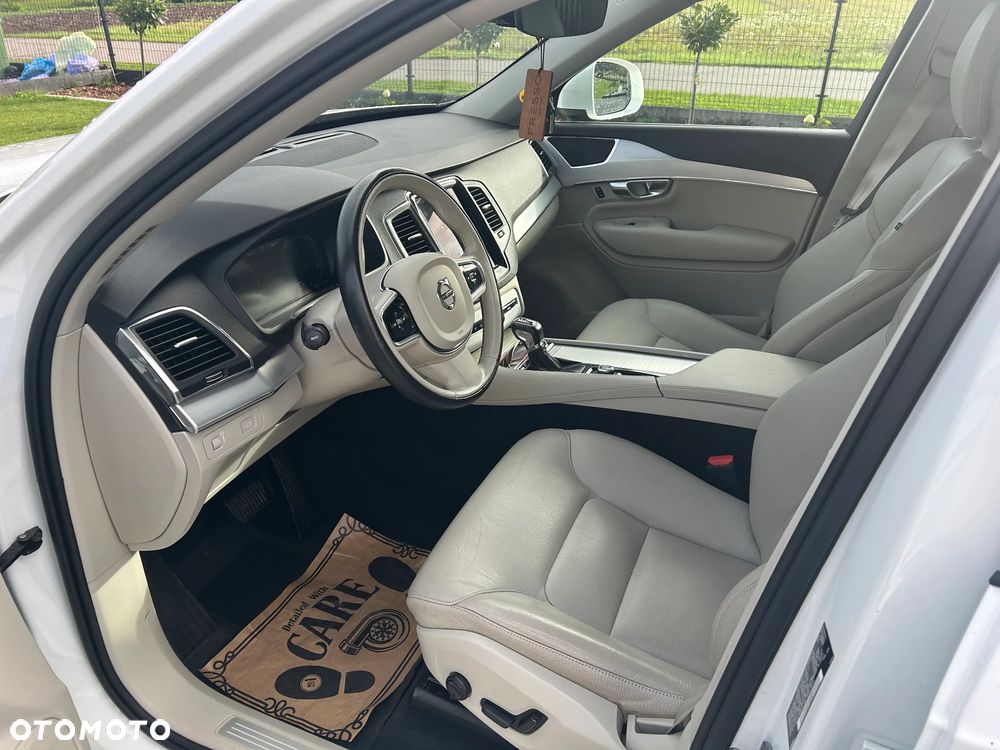 Volvo XC 90 T6 AWD Geartronic Momentum - 12