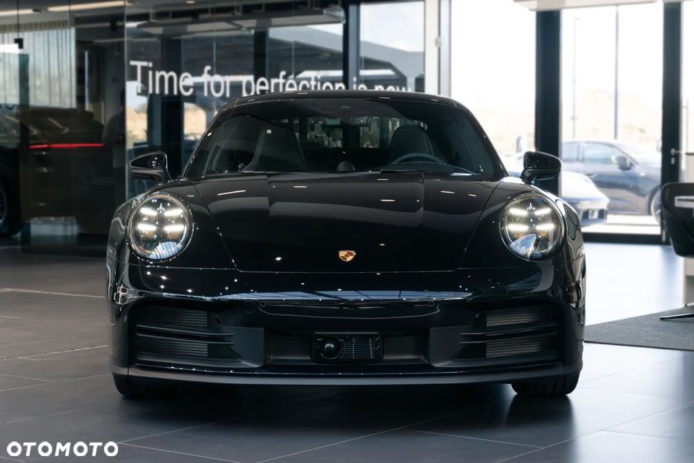 Porsche 911 Carrera S - 7