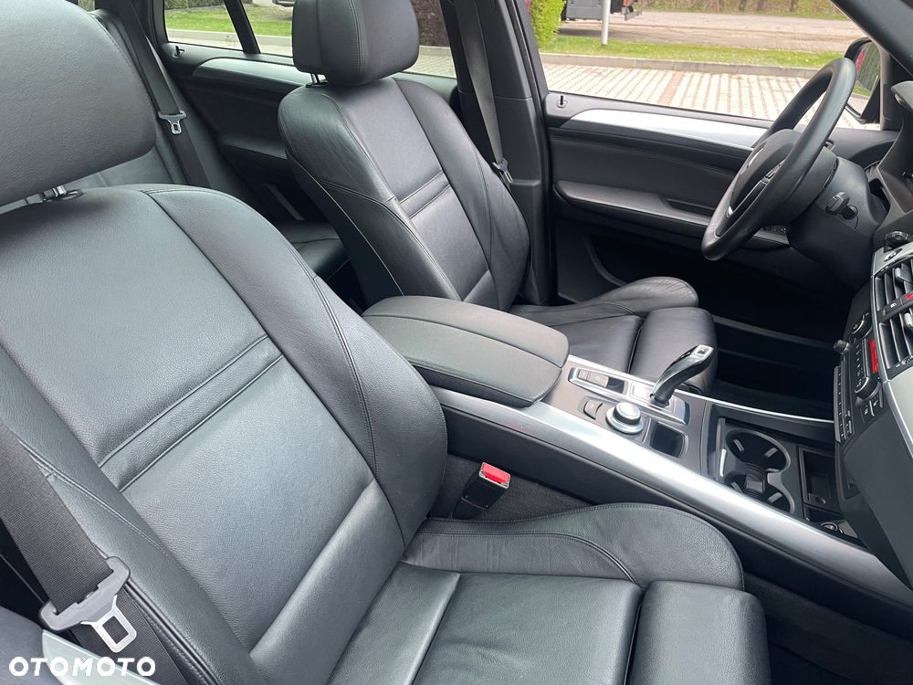 BMW X5 xDrive35d - 27