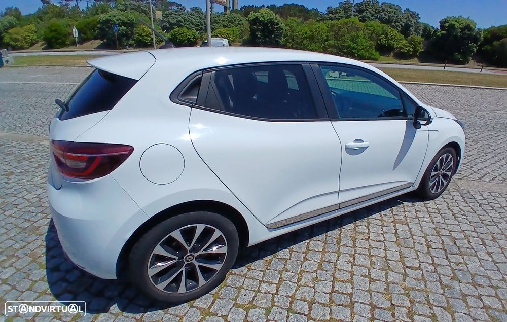 Renault Clio 1.5 Blue dCi RS Line - 11