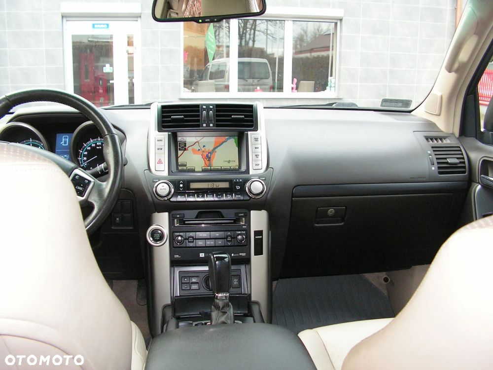 Toyota Land Cruiser LC 3.0 D-4D Prestige - 6