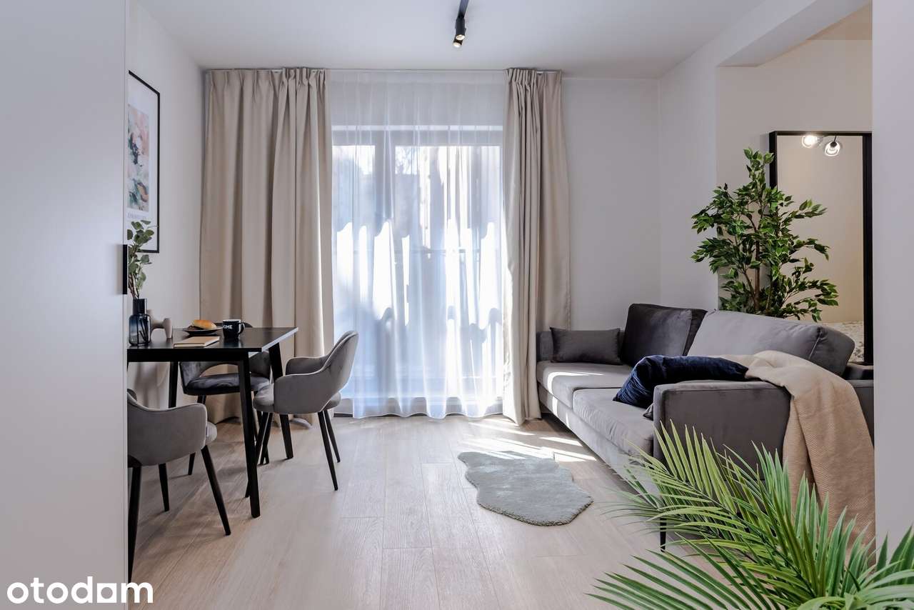 ~  Stylowe Przestronne Studio w Centrum, Wifi w cenie!