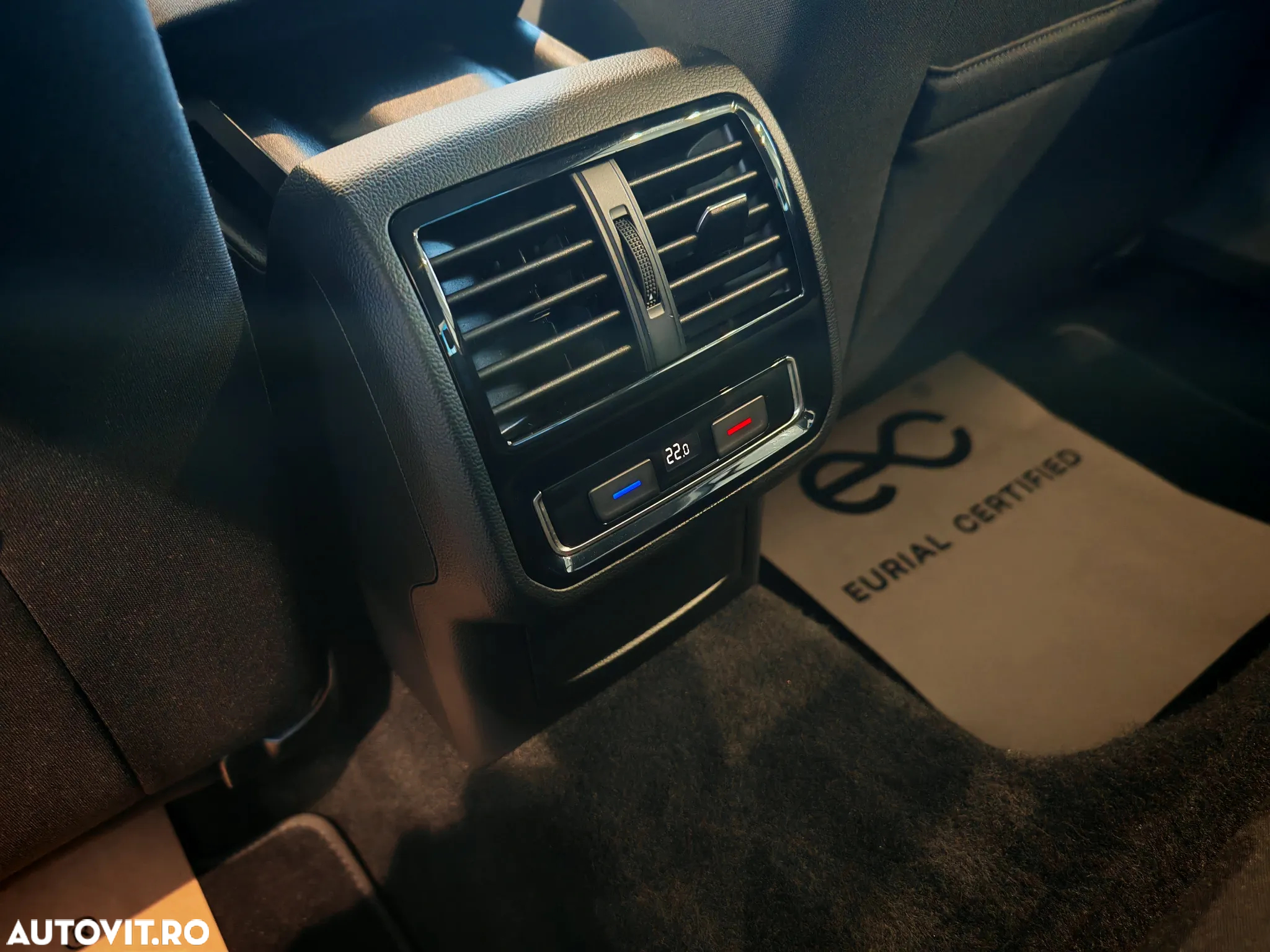 Volkswagen Passat Variant 1.4 TSI Plug-In-Hybrid DSG GTE - 11
