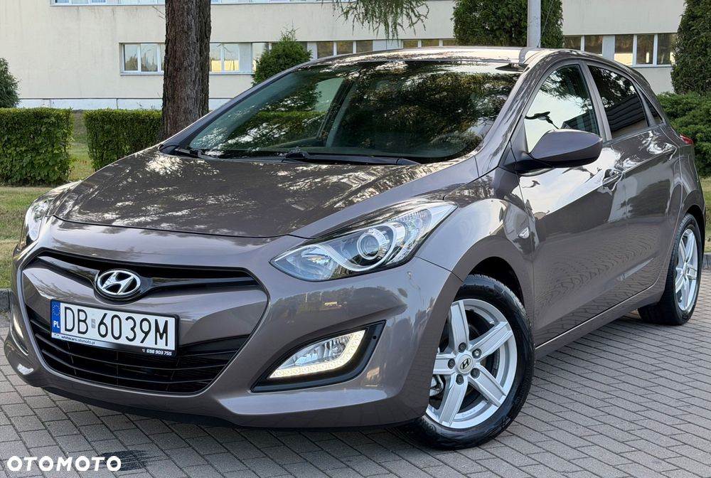 Hyundai i30 1.4 Fifa World Cup Edition - 2